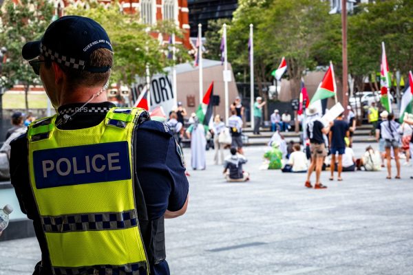 Police man Queensland